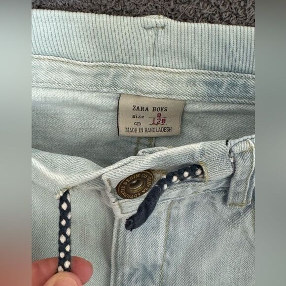 Zara boys denim shorts with patches and rips with tie and button waist sz8 - Picture 7 of 9